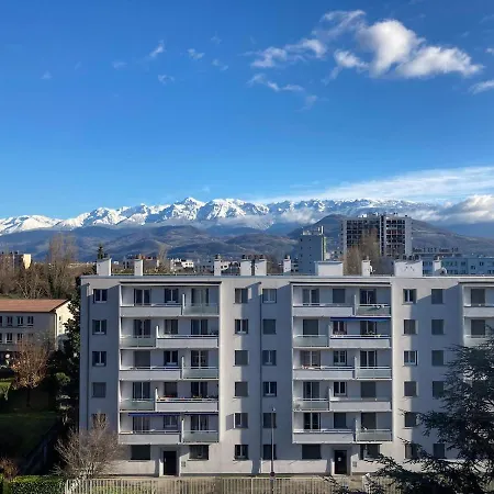 Quartier Calme Et Parking Gratuit Grenoble