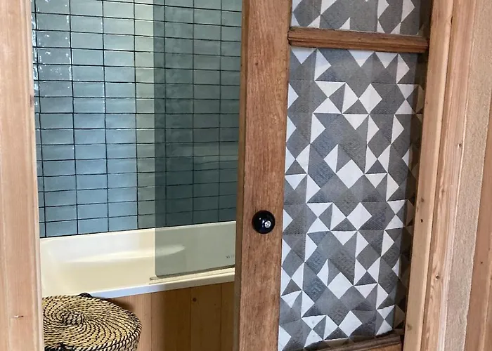 Quartier Calme Et Parking Gratuit